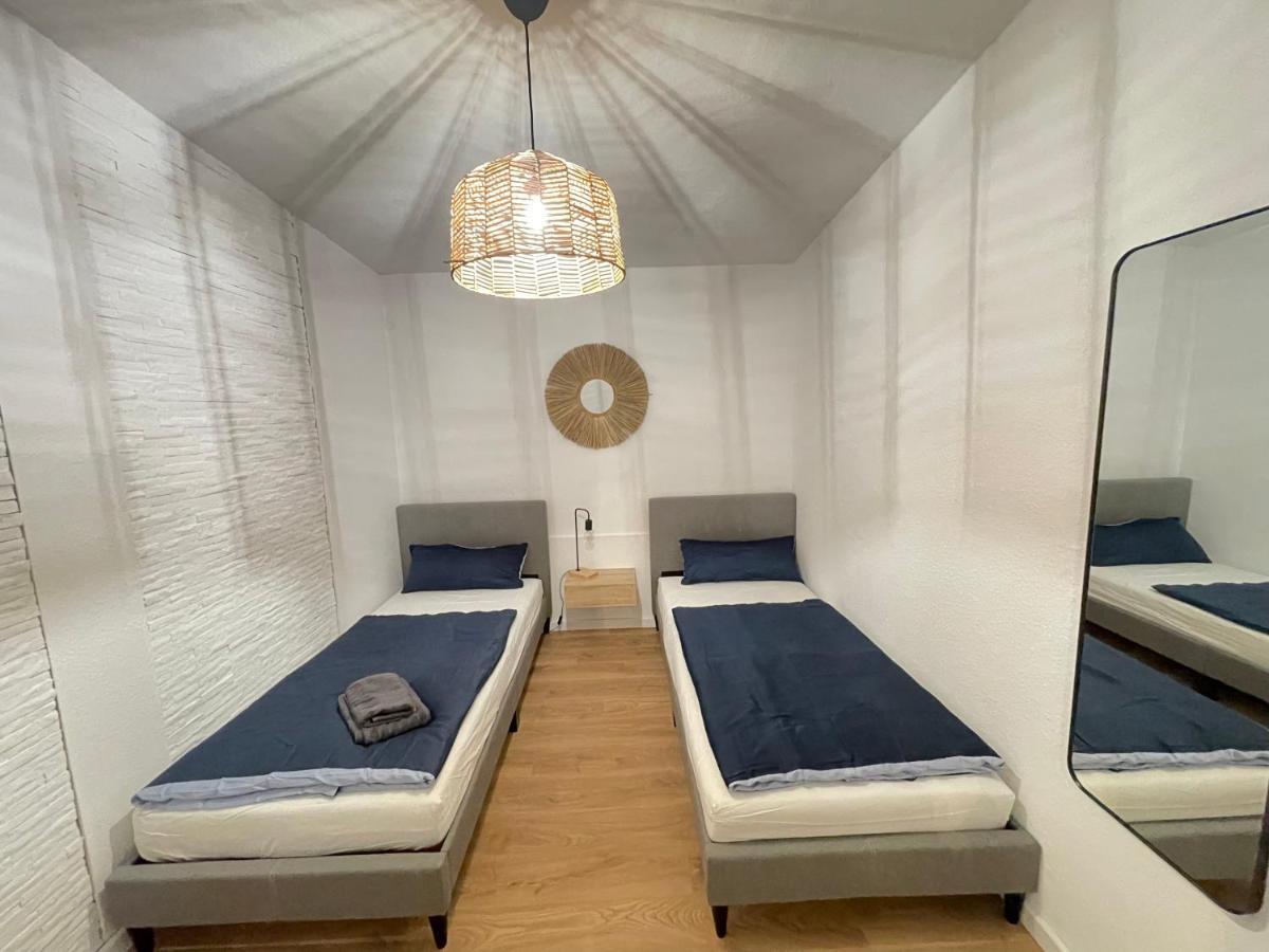 150Qm - 5 Rooms - Free Parking - Mallibase Apartments ハノーファー エクステリア 写真